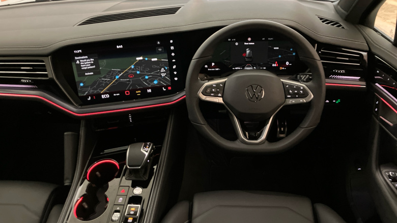 Volkswagen Touareg 3.0 V6 TDI 4Motion 286 Black Edition 5dr Tip Auto Diesel Estate